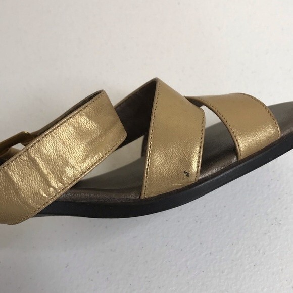 Unisa Gold Three Strap Block Heel Leather Sandal Women Size 8 Made in Brazil - Picture 12 of 16